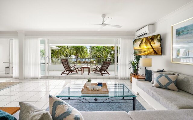 Belle Escapes - Oceanview Suite Alamanda Beachfront Resort "88"