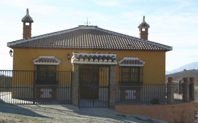 Villa In Villanueva De La Concepcion 100223
