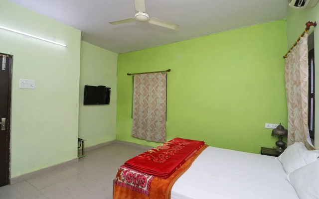 Spot On 42114 Hotel Ashoka