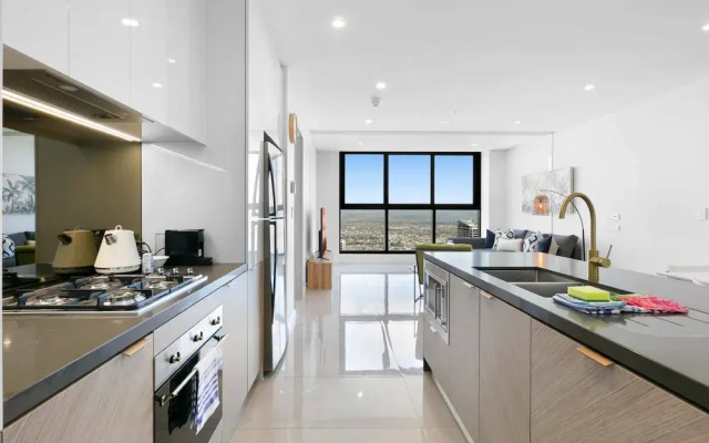 Oceanfront 3-bed With Stunning Views, Pool & Sauna