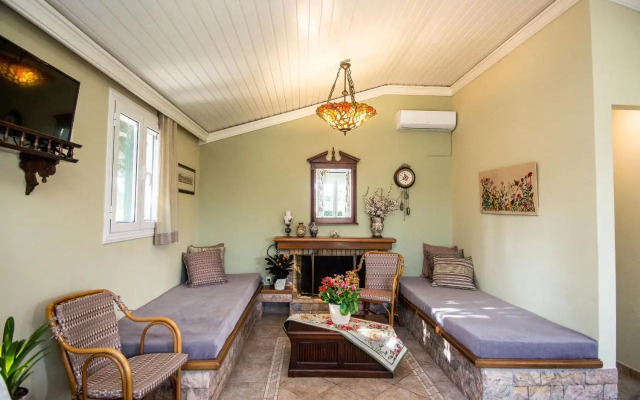 Villa Aelia - A Peaceful And Private Place