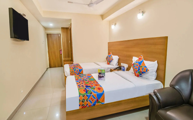 Fabhotel Jansi Deluxe Gandhipuram