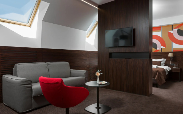 Bank Hotel
