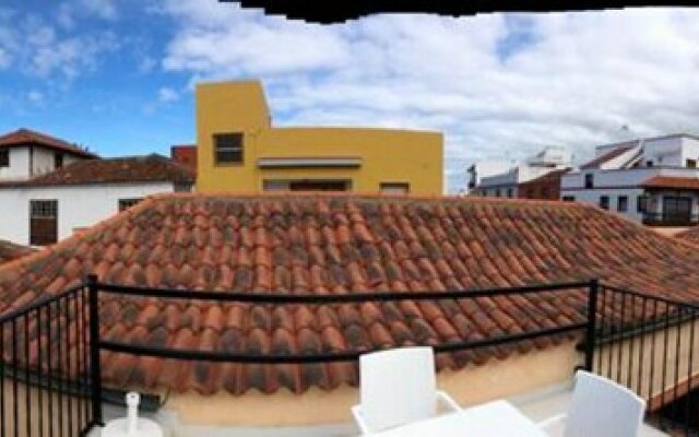 House With one Bedroom in Garachico, With Wonderful Mountain View, Terrace and Wifi