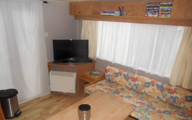 Jasmin House
