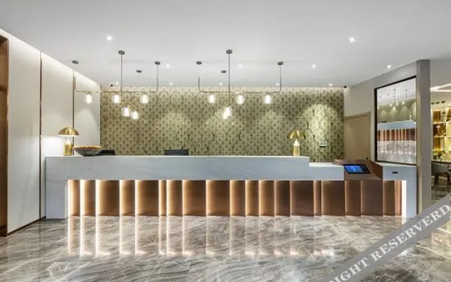 Orange Hotel (Nanjing Banqiao Wuyue Plaza)