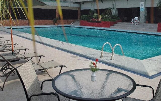 Avari Lahore