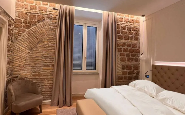 Martina Suites
