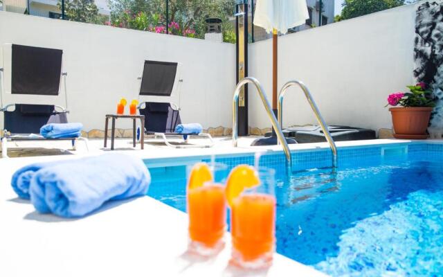 Sunrise Apartments 3