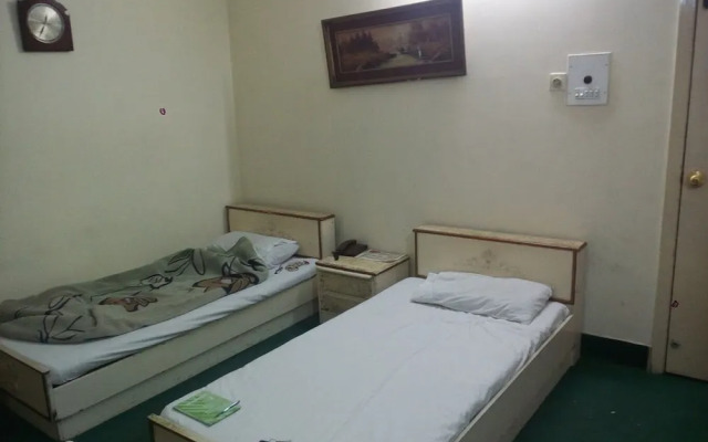 7 Cs Guest House