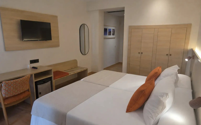 Hotel Tanit