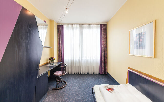 Hotel Mirage Düsseldorf-Neuss