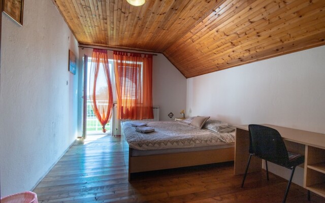 House Mirjana