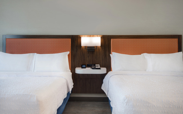 Hampton Inn & Suites Yonkers