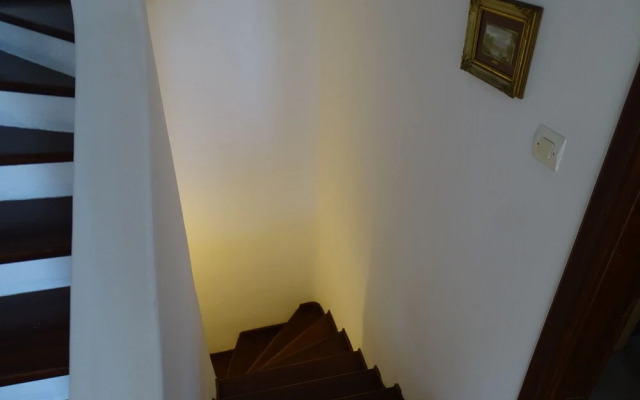 Monolithos Villa