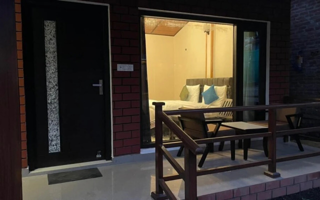 Bimbos Club Blusalz Collection Bhowali