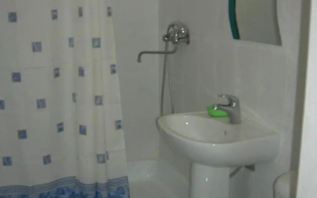 Lazurnaya Plus Hotel