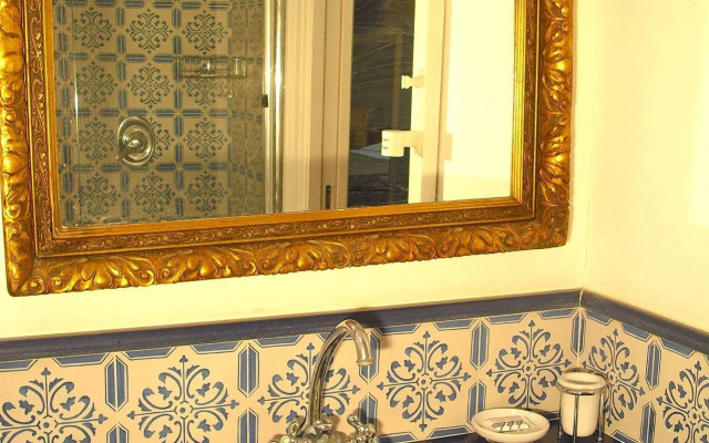 The Secret Garden Relais