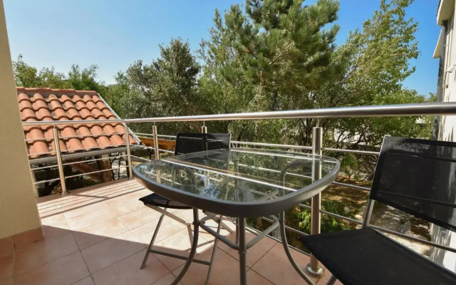 Apartment Cesarica 1