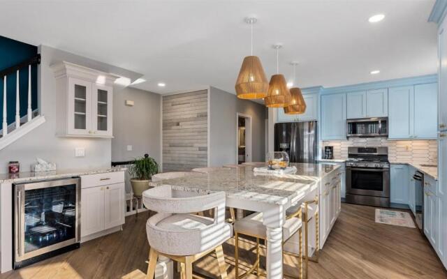 355 E 24th Ave, Unit 1