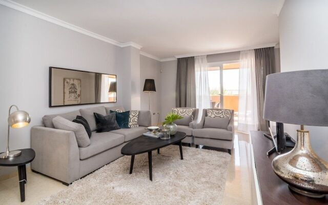 Apartment Los Lagos - Room Service