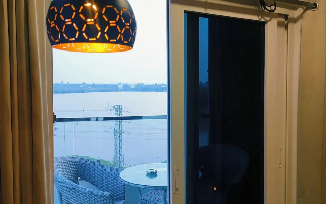 Hotel Lake View Airport Zone