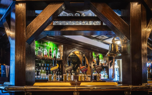 The Pied Bull