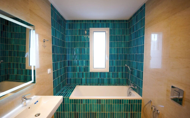 Villa Apollon Seaside and Luxurious