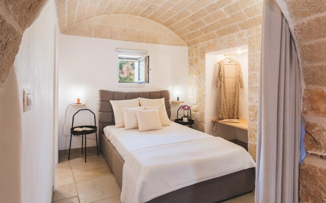 Trulli Biancapetra 8 2 Emma Villas