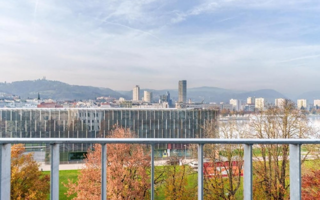 Riverside Apartments with great view