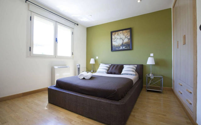 Apartamentos APR Alcalá