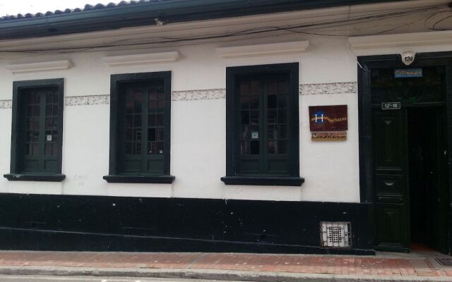 Hostal Sue Candelaria - Hostel