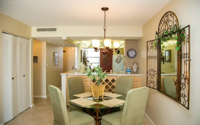 South Seas Tower 3 1005