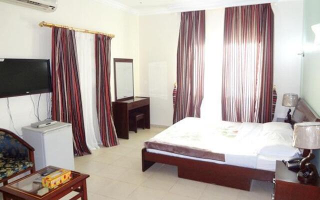 Sahara Hotel Apartment