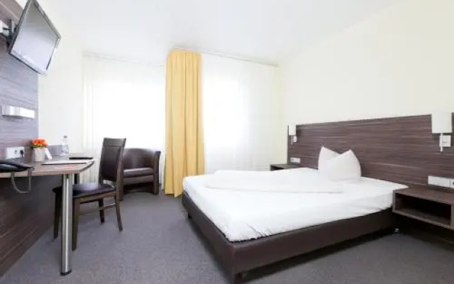 Hotel Weissach Am Neuenbühl