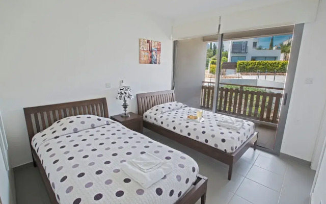 Latchi Holiday Villa Ev21