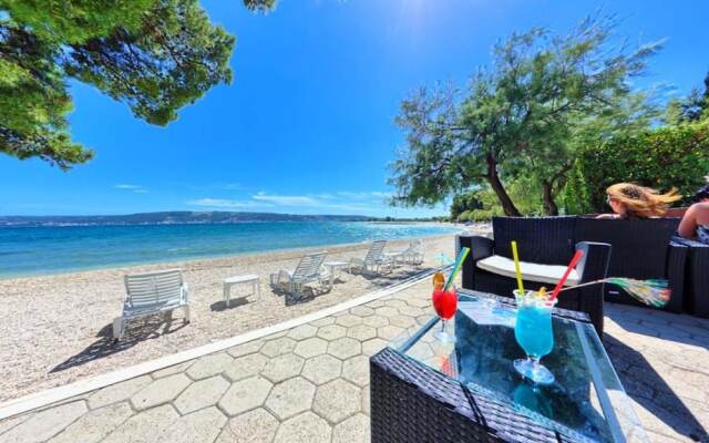 Summer Seaside Pearl Apartment Kastela
