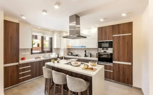 Ayia Napa Seafront Ionion Villa H5