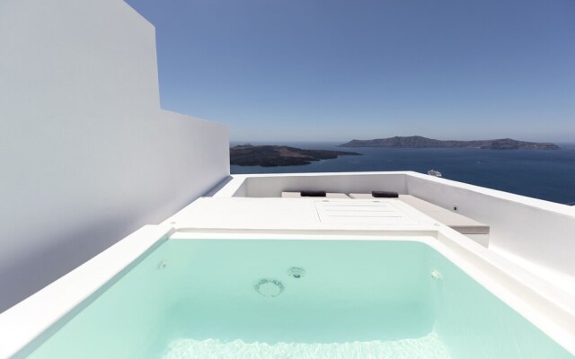 Aesthesis Boutique Villas Fira