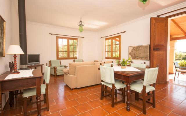 CAN MOSCARI - Villa with private pool in Inca. Free WiFi