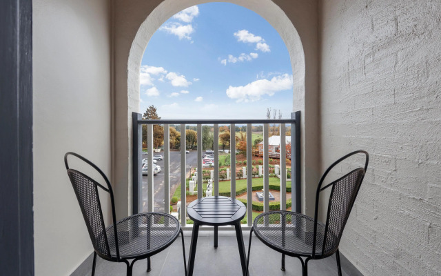 Crowne Plaza Hawkesbury Valley