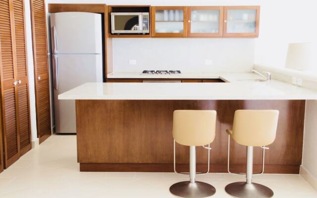 Las Villas Akumal  2B-15 by SkyRun