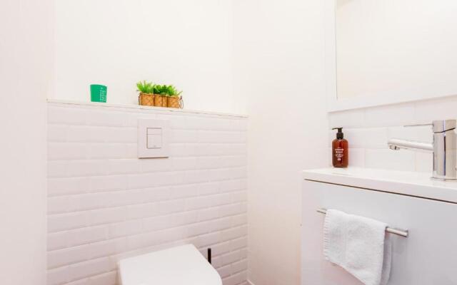 Le Wilson VI4260 By Riviera Holiday Homes