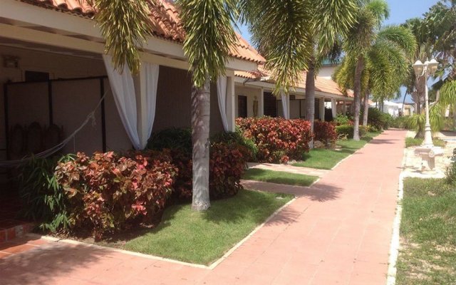 Bahia Salinas Beach Resort & Spa