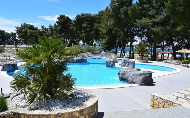 Matilde Beach Resort