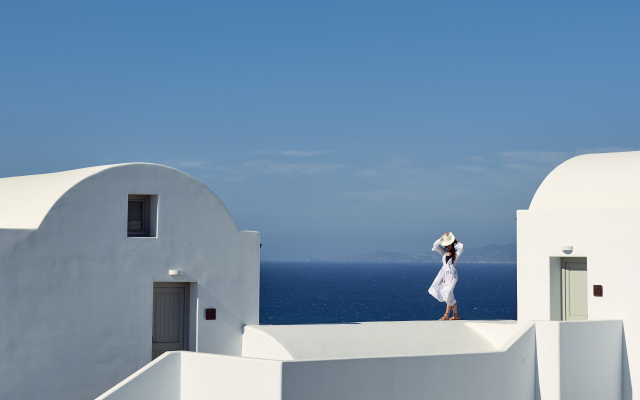 Santo Pure Oia Suites and Villas