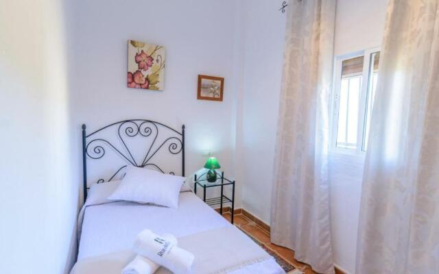 Casa Hidalgo Villanueva de la Concepcion by Ruralidays
