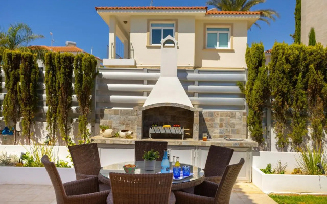 Protaras Sunrise Zen Seafront Villa