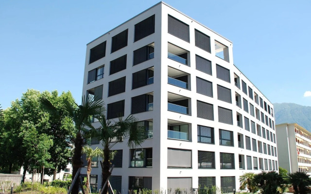 Laville B-2-3 Locarno