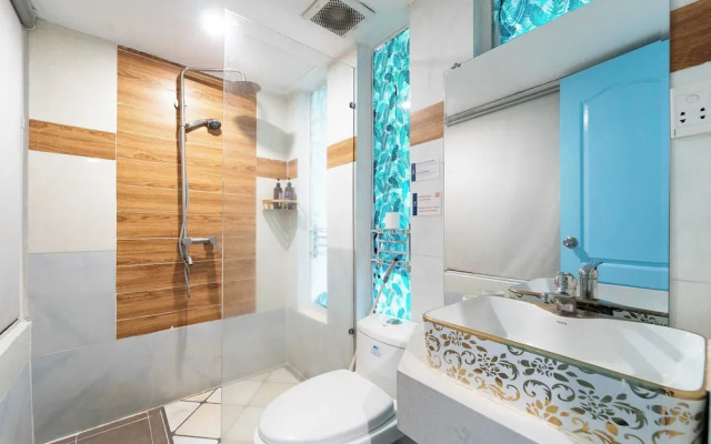 Collection O District Tan Binh Near Airport Formerly Joy Inn